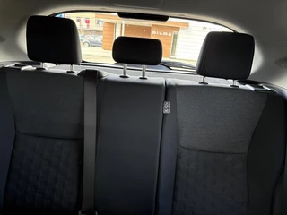 Toyota Yaris 1.5 Hybrid 115 First Edition Adaptive cruise ctrl / 14