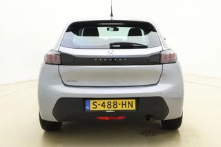 Peugeot 208 1.2 PureTech 100pk Active Pack | Navigatie | Airco | Bluetooth | Cruise control | DAB | Lichtmetalen velgen | lage KM-stand / 14