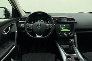 Renault Kadjar 1.3 TCe Intens | Apple carplay/Android auto | Trekhaak | Cruise control | Climate control | Achteruitrijcamera | Panoramadak | Lichtmetalen velgen 19'' | Stoelverwarming | / 20