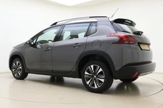 Peugeot 2008 1.2 PureTech Allure | Navigatie | Climate Control | Cruise Control | Camera | Lichtmetalen Velgen | Parkeersensoren Achter / 13