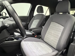 Volkswagen ID.3 Life 58 kWh SOH 93,9% | Adapt Cruise | Stoel/Stuurverwarming | Navigatie | Carplay&Android / 12