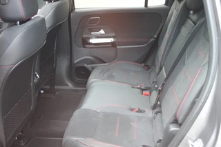Mercedes-Benz EQB 250+ AMG LINE 7P. / 23