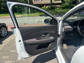 Dacia Jogger 1.0 TCe 100 ECO-G Expression 5p  LPG-G3/Airco-Ecc/Navi/Nieuw model / 8