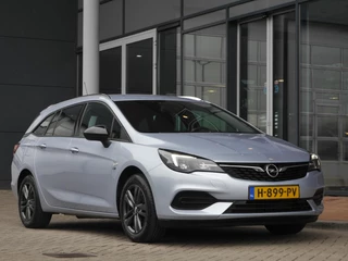 Opel Astra Sports Tourer 1.2 Edition 2020 130pk | Stoel en stuurverwarming | Trekhaak | Lichtmetalen velgen | Navigatie | 130PK | Airco