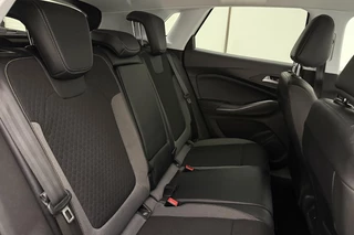 Opel Grandland X 1.2 Turbo Online Edition | Apple carplay/Android auto | Climate control | Cruise control | Lichtmetalen velgen 17'' | Stuur multifunctioneel | / 16