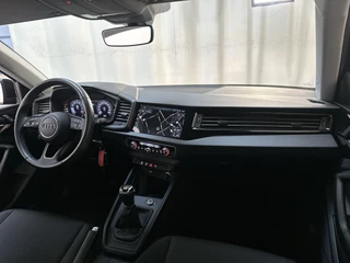 Audi A1 citycarver 25 TFSI epic Parkeersensoren Climate Control Navigatie Cruise Control / 4