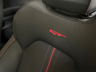 Kia Ceed 1.6 T-GDi GT 204pk | Facelift | VOL! | Pano | LED | Virtual | JBL | ACC | BCA | LFA | Wireless Charg | CarPlay / 50