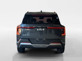 Kia EV5 Air 81.4 kWh | NIEUW TE BESTELLEN | 3000,- INRUILKORTING | Stoel & Stuurverwarming | Rijbereik tot 530km | Wireless auto/carplay | / 7