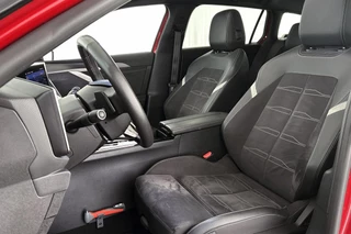Opel Astra Sports Tourer 1.2 Level 5 Ultimate Pano Head-Up Stuur-Stoelverwarming IntelliLux Keyless / 7