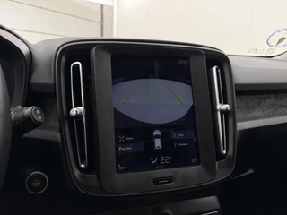 Volvo XC40 1.5 T3 Momentum | Trekhaak | Adaptive Cruise | Camera | Stoelverw. / 19