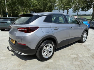 Opel Grandland X 130 PK 8-Traps Automaat | Climate control | Panorama dak | Winterpakket | Navigatie | Parkpilot | LM-Velgen | Trekhaak | AGR | Xenon verlichting / 5