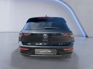 Volkswagen Golf 1.5 eHybrid GTE 272pk / 5JR Garantie / Pano / Trekhaak / DCC / Keyless / Matrix / 360 / HUD / 7