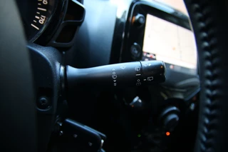 Peugeot 108 1.0 e-VTi Allure / 21