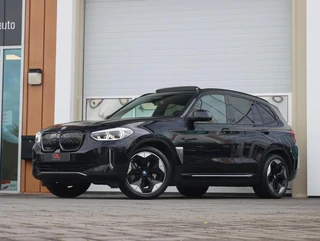 BMW iX3 High Executive 80 kWh | SOH 95% | Panoramadak / 64