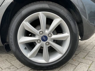 Ford Fiesta 1.1 Trend | Carplay | Navi | PDC | Cruise Control | / 12