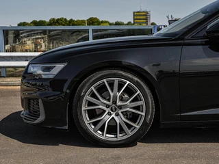 Audi A6 Avant 40 TDI Sport S-Line Black Optic | Trekhaak | LED | Memory | Apple CarPlay/Android Auto | Navigatie | 20" / 44