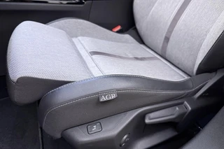 Opel Astra 1.2 Business Elegance 130pk | Navigatie | Climate Control | Stoel-Stuur-Voorruitverwarming | LED Verlichting | Camera | AGR Comfortstoel | Apple Carplay - Android Auto / 40