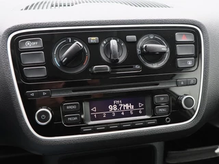 Volkswagen Up! 1.0 take up! BlueMotion | Airco | Radio CD Speler | 113.518 Km !! / 8