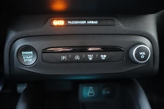 Ford Focus Wagon 125PK HYBRID TITANIUM-X VIRTUAL-COCKPIT B&O AUDIO CLIMA P-SENSOREN 17"LMV LED CAMERA WINTERPACK NL-AUTO / 30