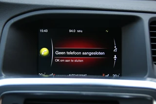 Volvo V60 2.0 T4 Momentum R-Design Camera achter | Parkeersensoren V+A | Navi / 11