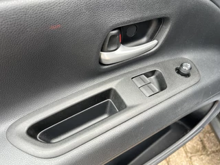 Toyota Aygo X 1.0 VVT-i S-CVT Envy  | Cabriodak | ACC | Camera | Carplay | / 12