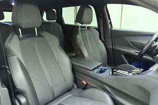 Peugeot 5008 1.2 PureTech GT-Line Avantage 130 PK | Automaat | 7-Zits | Camera | Cruise Control | DAB+ | Lederen Stuurwiel | Mirror Screen | Bluetooth | Getinte ramen | 1e eigenaar / 14