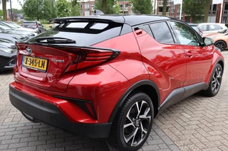 Toyota C-HR 1.8 HYBRID BI-TONE STUUR/STOEL&WISSERVERW. DODEHOEK DETECTIE ALL-SEASON PARELMOER/BI-TONE-LAK KEYLESS LED / 4