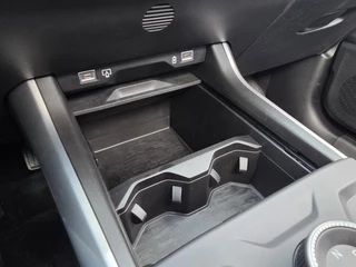 Jeep Compass First Edition 74 kWh  | Apple-Android | Panoramadak | Massagestoelen / 20