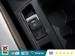 Volkswagen T-Roc 1.5 TSI Sport | Carplay | Virtual | 19 inch | DSG | Trekhaak | Camera / 47