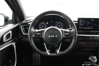 Kia XCeed 1.5 T-GDi GT-Line - Automaat  - Kantel / Schuifdak - Apple Carplay / Android Auto - Navigatie - ACC - Climate Control - Stoel / Stuurwielverwarming / 32
