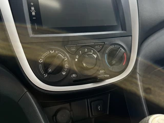 Suzuki Celerio 1.0 Dynamic Bluetooth Scherm, Navigatie, Parkeersensoren, Trekhaak, Centrale Vergrendeling, Elektrische Ramen / 18