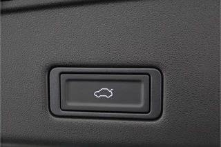 Omoda 5 SHS 1.6 T-GDi SHS-H Premium *DEMO* - Demo voordeel! - Kantel/Schuifdak - Adaptief Cruisecontrol - 18' Lichtmetalen Velgen - Privacy Glass - Stoel/Stuurwiel Verwarming -  7 Jaar Fabrieksgarantie / 40