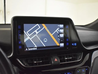 Toyota C-HR 1.8 Hybrid Dynamic BSM | Trekhaak | / 21