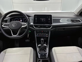 Volkswagen T-ROC 1.5 TSI Style | Automaat | Adaptive cruise | Parkeersensoren | Airco / 14