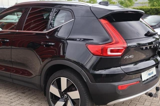 Volvo XC40 T4 Recharge Plus Bright | Stoelverwarming | Trekhaak | 360° Camera | H/K | Keyless / 12