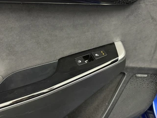 Kia EV6 GT AWD 77.4 kWh SOH 97,4% |430 KW| Warmtepomp | Panoramadak | Meridian Audio | Head-Up Display / 26