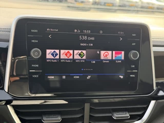 Volkswagen T-Roc 1.5 TSI R-Line Edition  | LED | Keyless | Virtual Cockpit | Apple/Android | Adapt Cruise | PDC v+a incl. camera / 34