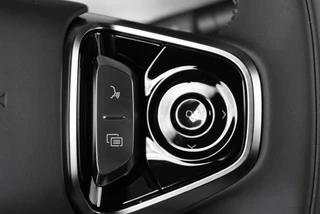 Geely Starray EM-i PRO PLUG-IN 83KM Elektrisch l 360 Camera l Leder l NIEUW VOORRAAD / 29