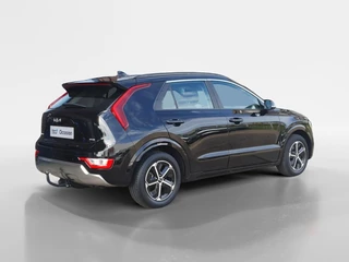 Kia Niro 1.6 GDi Hybrid DynamicLine | Trekhaak | Navigatie | Camera | Adaptieve cruise control | Apple Carplay / Android Auto | Verbruik 1 op 20! / 6