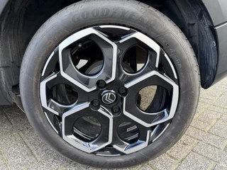 Citroën C3 100pk Max (Camera - Navigatie - Automatische Airco - LED - 17"- Apple Carplay - Draadloos laden - Two Tone) / 10