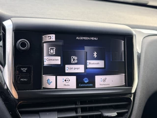 Peugeot 208 1.6 VTi Allure  | Navi | Bluetooth | Cruise | ECC | Regen- en Lichtsensor | Trekhaak / 44