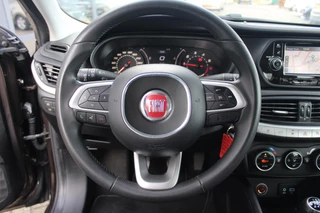 Fiat Tipo 1.4 16V Lounge / 12