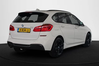 BMW 2-serie Active Tourer 218i M Sport Head-Up Sportstoelen Stoelverwarming HiFi Camera / 4