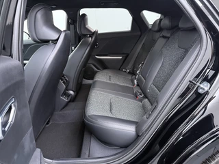 Kia K4 1.0 T-GDi MHEV GT-Line Launch Edition (pano) - Schuif/kantel dak - Stoel/stuurverwarming - AppleCarplay - Android Auto - 7 jaar of 150.000km fabrieksgarantie / 32