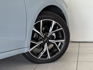 Audi A1 Sportback 25 TFSI Pro Line | Apple/Android | Parkeersensoren | Cruise Control / 19
