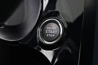 Opel Corsa 1.2 Ultimate 100PK Stoelverwarming Massage Keyless LED Koplampen / 39