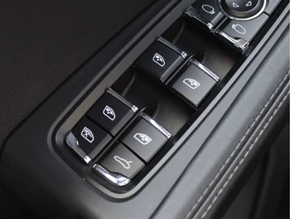 Porsche Macan 3.0 D S  | Leder | Luchtvering | Panoramadak | 21" Sport Classic / 37