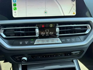 BMW 3-serie Touring 320e High Executive *Laser Koplampen* / 33