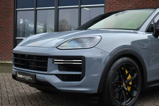 Porsche Cayenne Coupé 4.0 Turbo E-Hybrid GT  Burmester PDCC Carbon HUD ACC 360 / 22