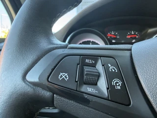 Opel Astra Sports Tourer BWJ 2018 1.6 CDTI 111 PK Business  STOELVERW. | STUURVERW. | CAMERA | NAVI | CLIMA | CRUISE | CARPLAY + ANDROID | LMV | PDC / 18